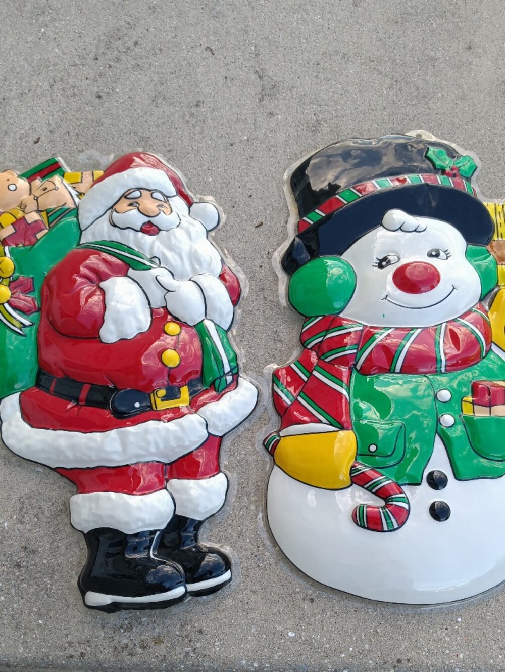 Vintage Molded Plastic 3D Christmas Wall Hanging Snowman Santa